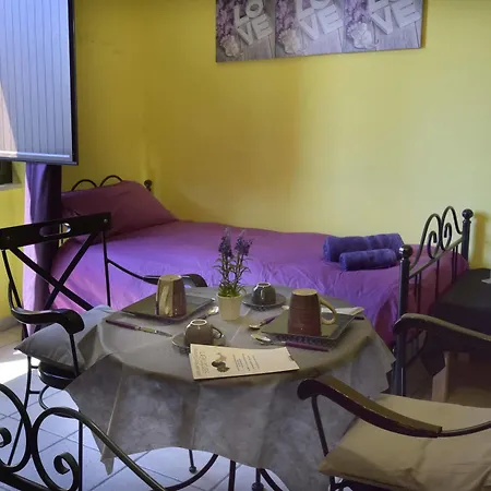 بيت ضيافة Cerdena كالياري